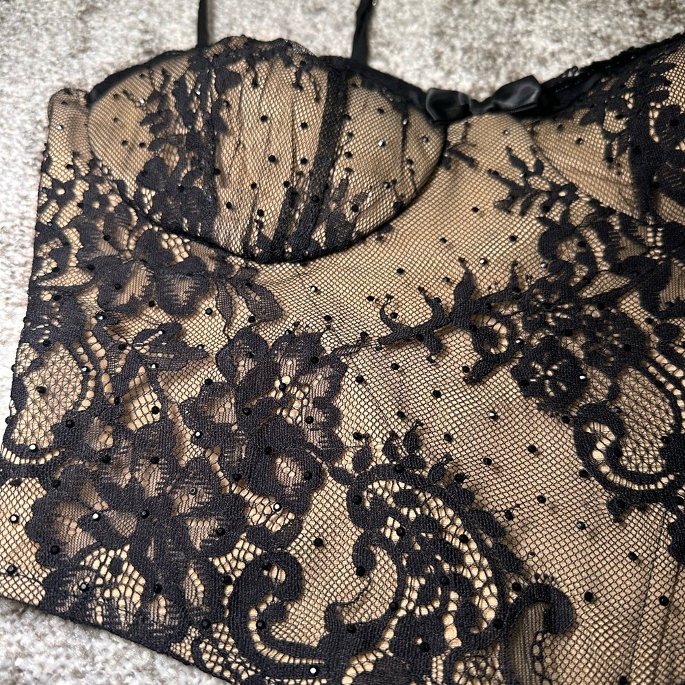 Windsor Black Lace Bustier - Picture 3 of 6